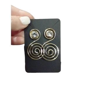 NEW Gold Tone Fashion Earrings